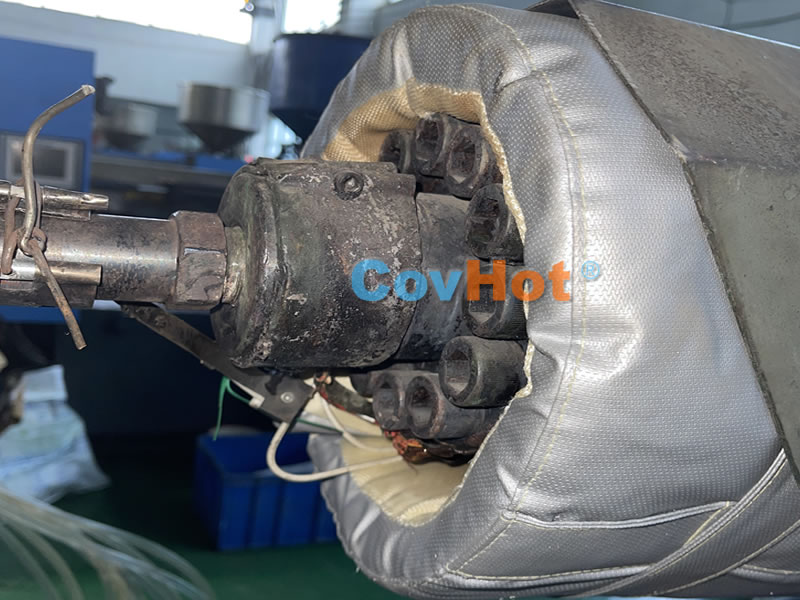 <a href=http://m.jiangyihua.com.cn/e/tags/?tagname=%E6%B3%A8%E5%A1%91%E6%9C%BA%E4%BF%9D%E6%B8%A9 target=_blank class=infotextkey>注塑機保溫</a>,炮筒<a href=http://m.jiangyihua.com.cn/e/tags/?tagname=%E4%BF%9D%E6%B8%A9%E5%A5%97 target=_blank class=infotextkey>保溫套</a>,方便檢修