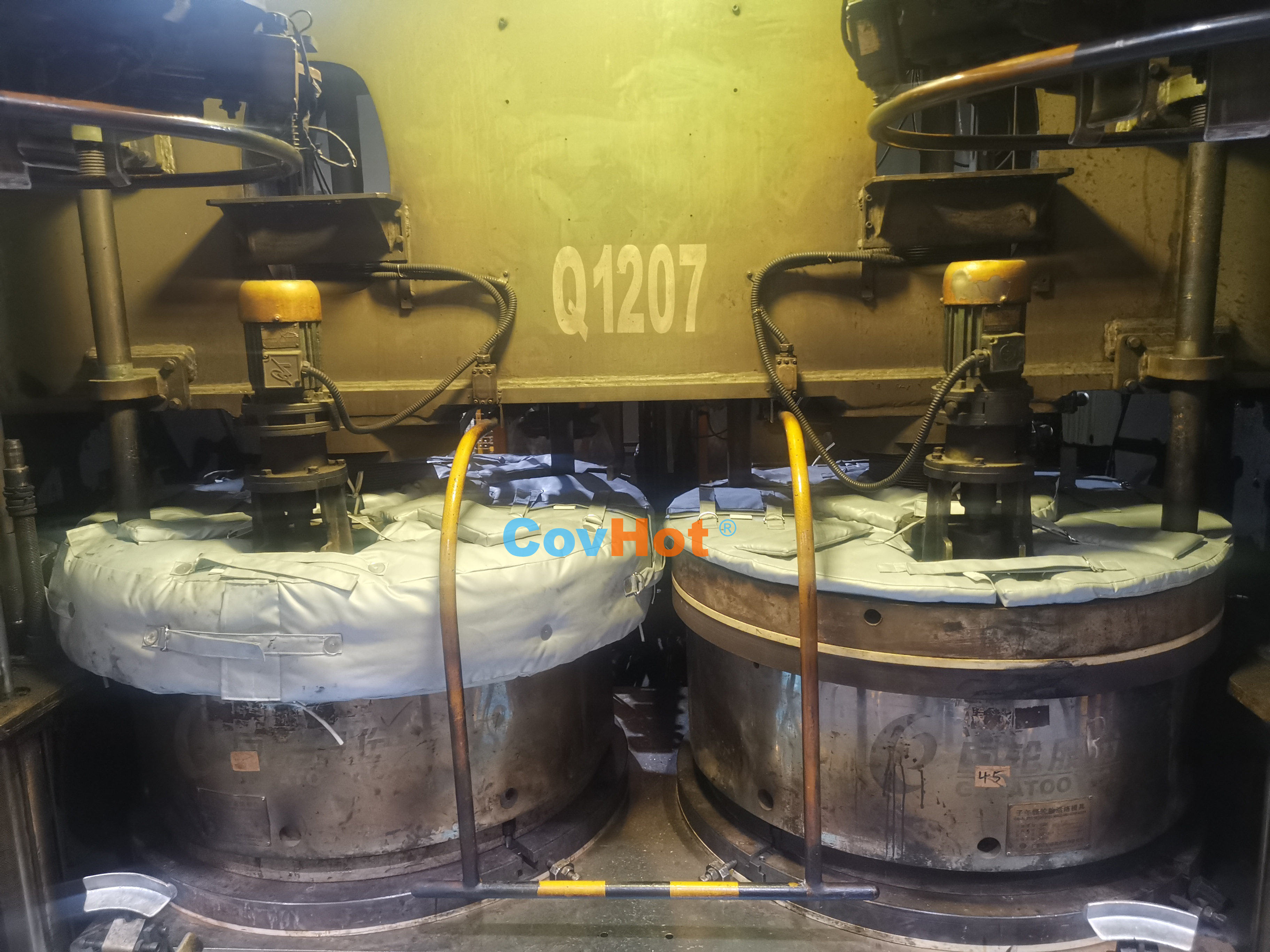 <a href=http://m.jiangyihua.com.cn/e/tags/?tagname=%E5%8F%AF%E6%8B%86%E5%8D%B8%E4%BF%9D%E6%B8%A9%E5%A5%97 target=_blank class=infotextkey>可拆卸<a href=http://m.jiangyihua.com.cn/e/tags/?tagname=%E4%BF%9D%E6%B8%A9%E5%A5%97 target=_blank class=infotextkey>保溫套</a></a>